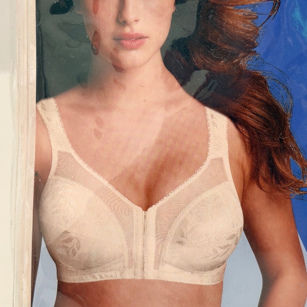 Playtex 18 Hour Bra Sz 46C Front Close Wirefree Beige 4695 Comfort NEW‎